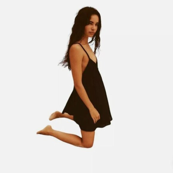 Zara Dresses & Skirts - ZARA PLAYSUIT WITH WOVEN STRAPS BLACK SIZE M | 7200/355